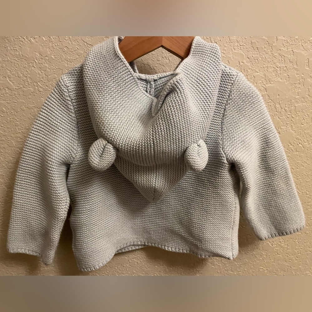 Baby gap sweater and vest set if 3 (12-18 months) - Picture 7 of 11